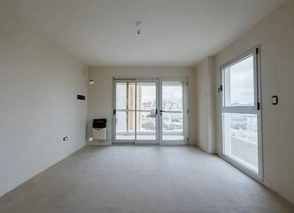 interior h